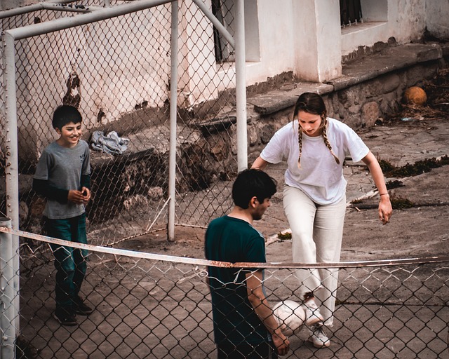 6分42秒，姆巴佩完成欧冠历史第二快帽子戏法